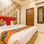 Fabhotel Golden Velvet